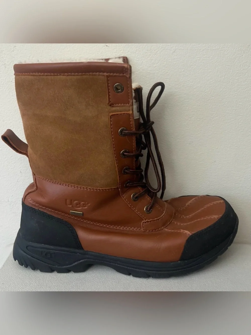 UGG Butte 5521 Men’s 8.5 Waterproof Leather Vibram Winter Snow Boots Brown